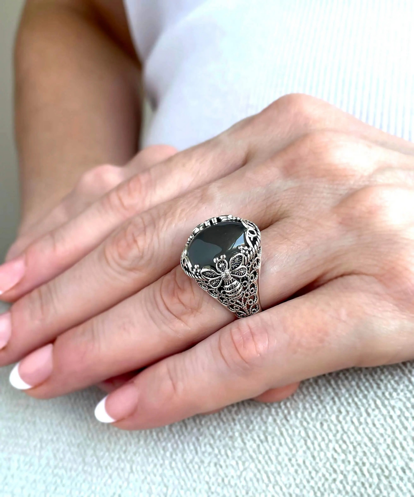 Filigree Art Bee Detailed Gray Moonstone Gemstone Women Silver Statement Ring