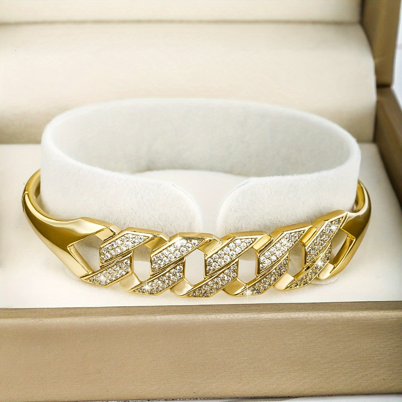 CrystalChill™: Unisex Cubic Zirconia Bracelet